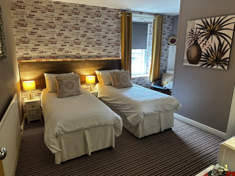 Room1a