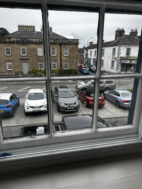 Room1View